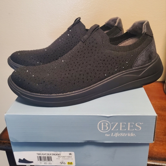 LifeStride Women's Twilight Slip-On Sneakers - Machine Washable Comfort Walking Shoes